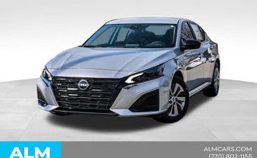 2023 Nissan Altima SV