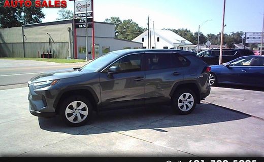 2023 Toyota RAV4 LE