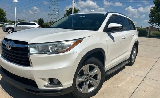 2016 Toyota Highlander Base