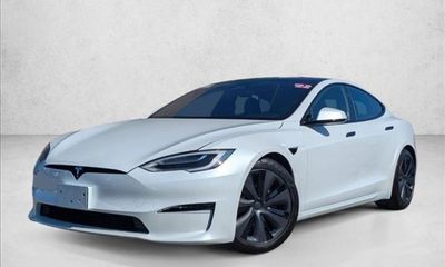 2022 Tesla Model S