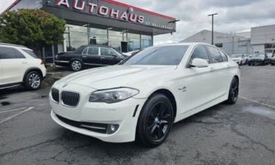 2012 BMW 528XI XI
