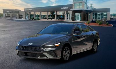 2026 Hyundai Elantra SEL Sport Premium