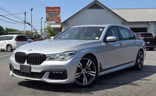 2017 BMW 750i B7