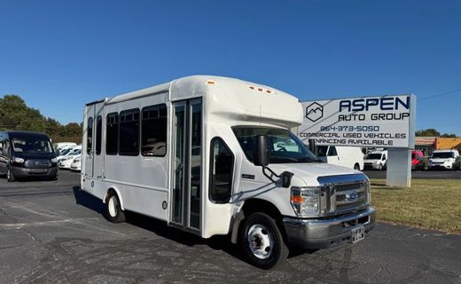2017 Ford E-450