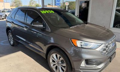 2019 Ford Edge Titanium