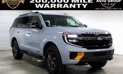 2025 Ford Expedition Platinum