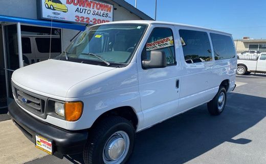 2004 Ford E-350 Econoline