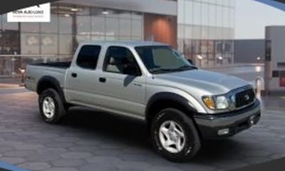 2003 Toyota Tacoma Deluxe