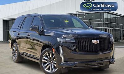 2022 Cadillac Escalade Sport