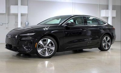2025 Audi A6 E Tron 55