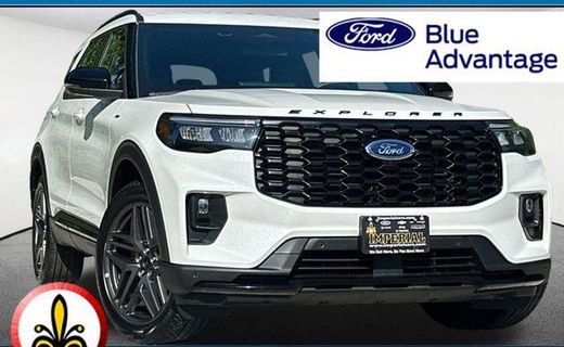 2025 Ford Explorer