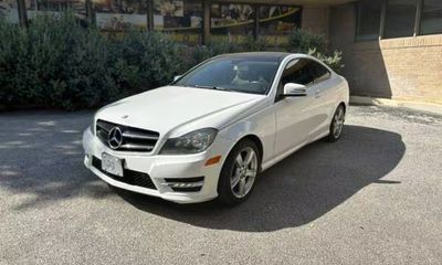 2015 Mercedes-Benz C-Class C250