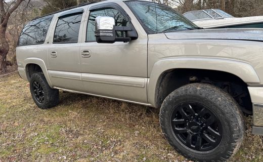 2004 Chevrolet Suburban