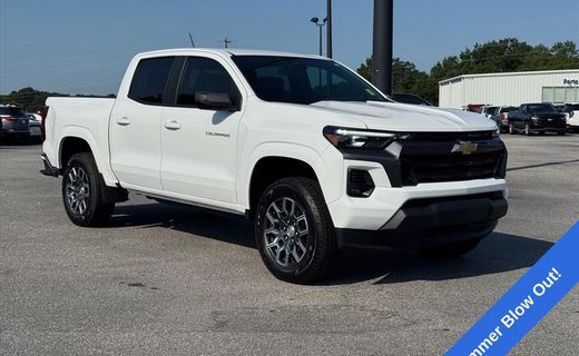 2024 Chevrolet Colorado LT