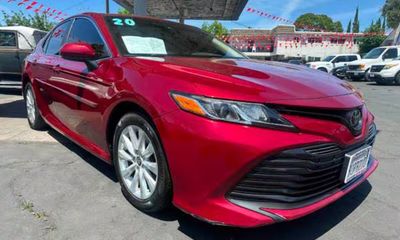 2020 Toyota Camry LE