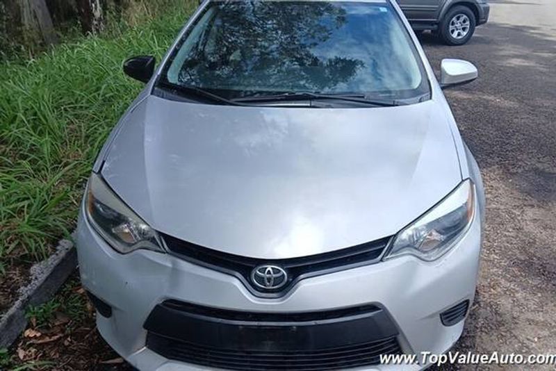 2016 Toyota Corolla — a typically priced live listing