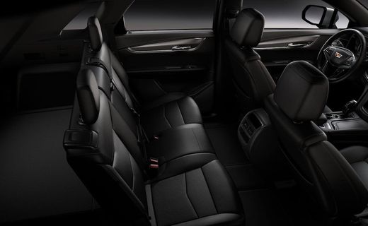 2026 Cadillac XT5 Luxury