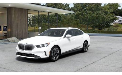 2026 BMW 530I