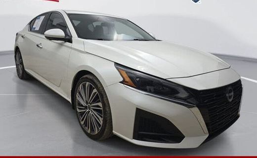 2023 Nissan Altima SL