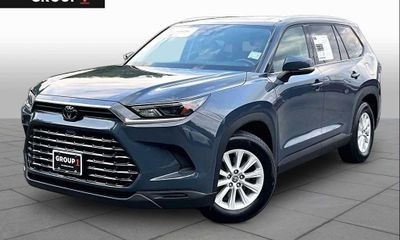 2024 Toyota Grand Highlander XLE