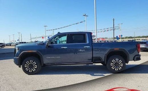 2026 GMC Sierra HD Denali