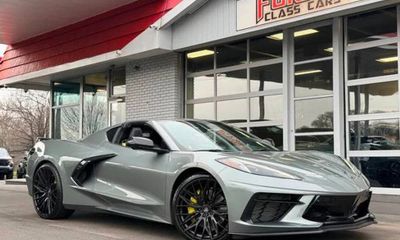 2024 Chevrolet Corvette Preferred 2LT