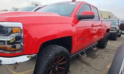 2018 Chevrolet Silverado LT