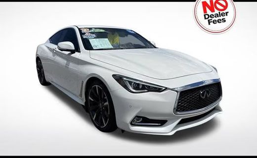 2022 Infiniti Q60 Luxe