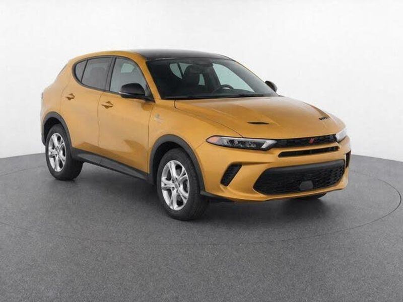 2025 Dodge Hornet — a typically priced live listing