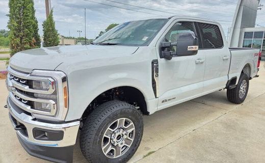 2026 Ford F-250 Lariat