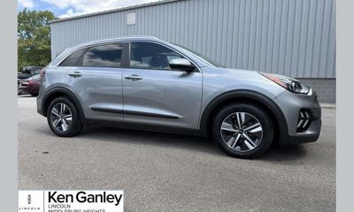 2022 Kia Niro LX LXS SE