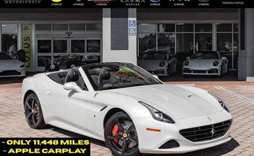 2015 Ferrari California T Roadster