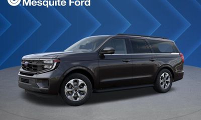 2027 Ford Expedition MAX Active