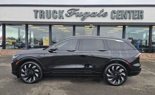 2025 Lincoln Nautilus BLK Label