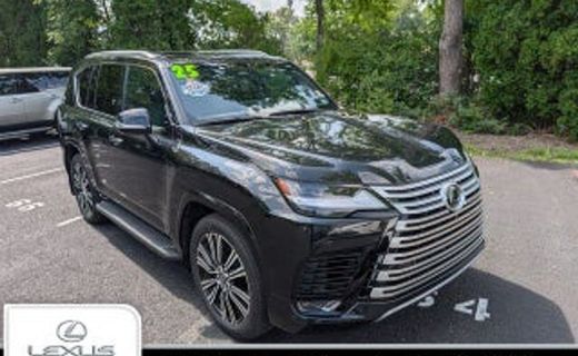 2025 Lexus LX 700H Luxury