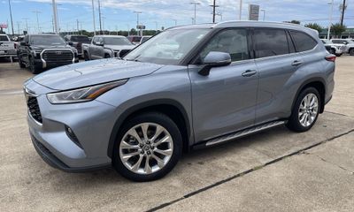2022 Toyota Highlander Limited