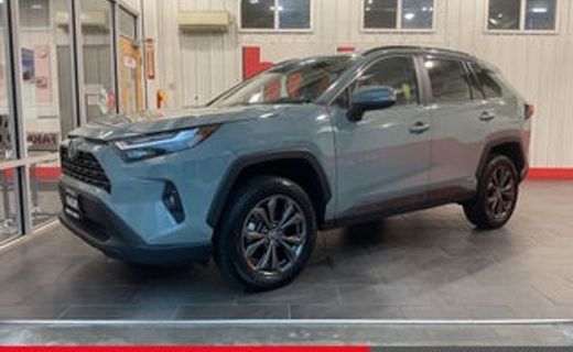 2022 Toyota RAV4 XLE Premium