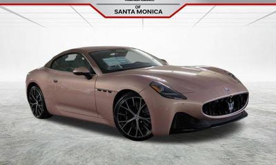 2026 Maserati Grancabrio Modena