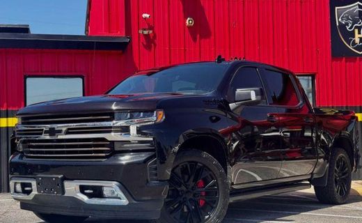 2022 Chevrolet Silverado LTD High Country