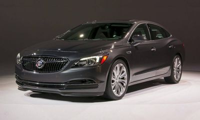 2019 Buick Lacrosse Premium