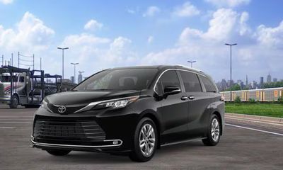2026 Toyota Sienna Limited 7 Passenger