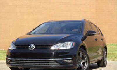 2018 Volkswagen Golf Sportwagen SEL