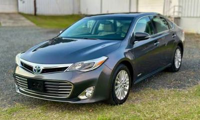 2014 Toyota Avalon Hybrid