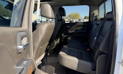 2019 GMC Sierra HD Denali