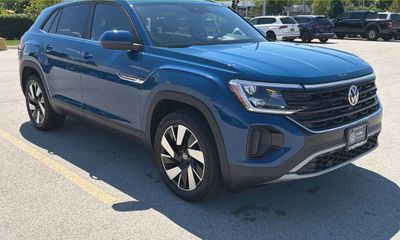 2026 Volkswagen Atlas Cross Sport 4Motion SE