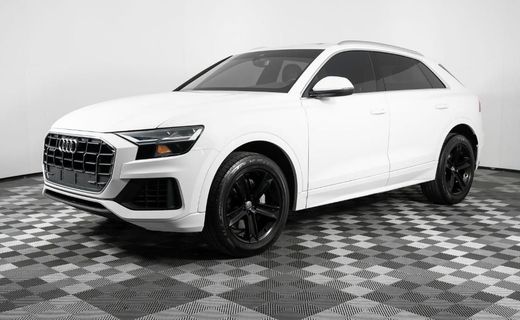 2019 Audi Q8 Premium
