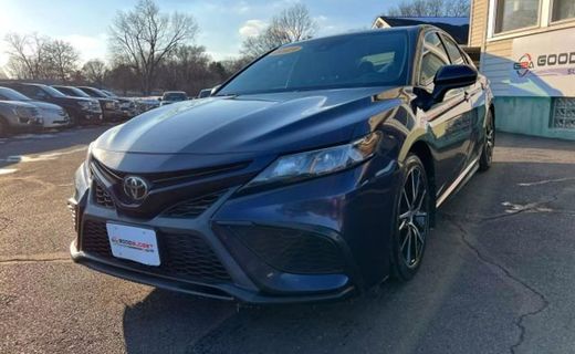 2021 Toyota Camry SE
