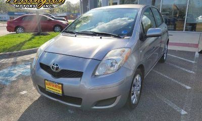 2010 Toyota Yaris LB MAN Natl