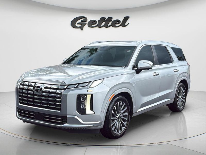 2023 Hyundai Palisade — a typically priced live listing