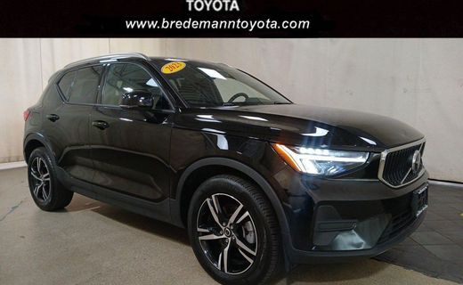 2023 Volvo XC40